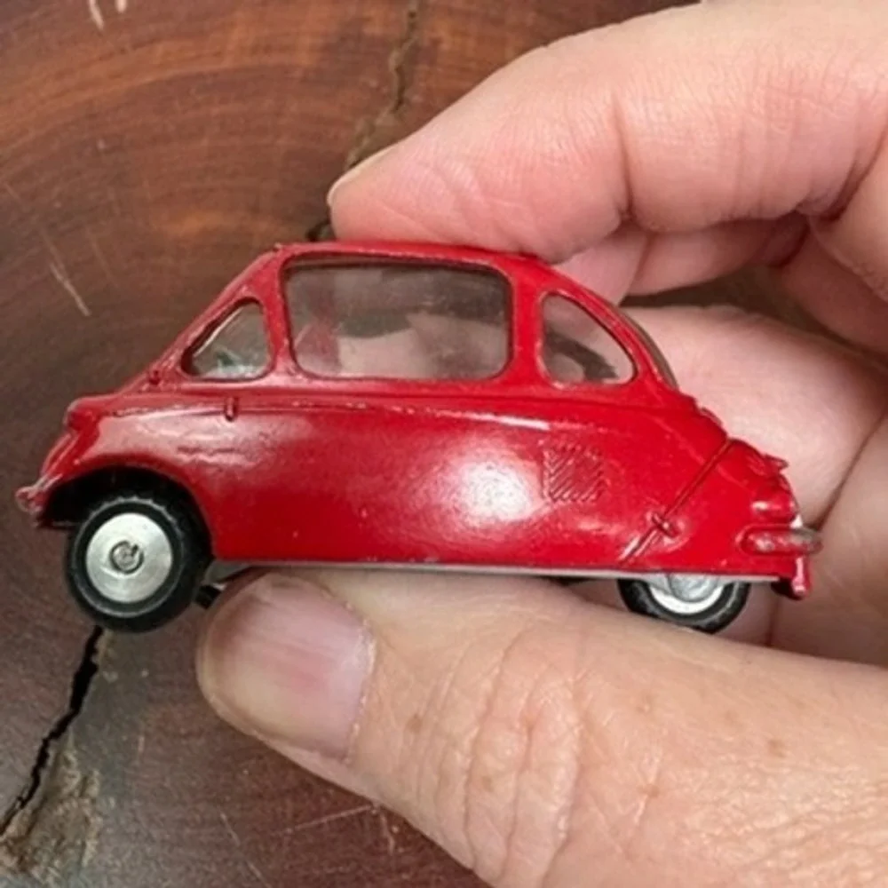 Vintage Red Heinkel Kabine Bubble Car Die-Cast Miniature Microcar Toy